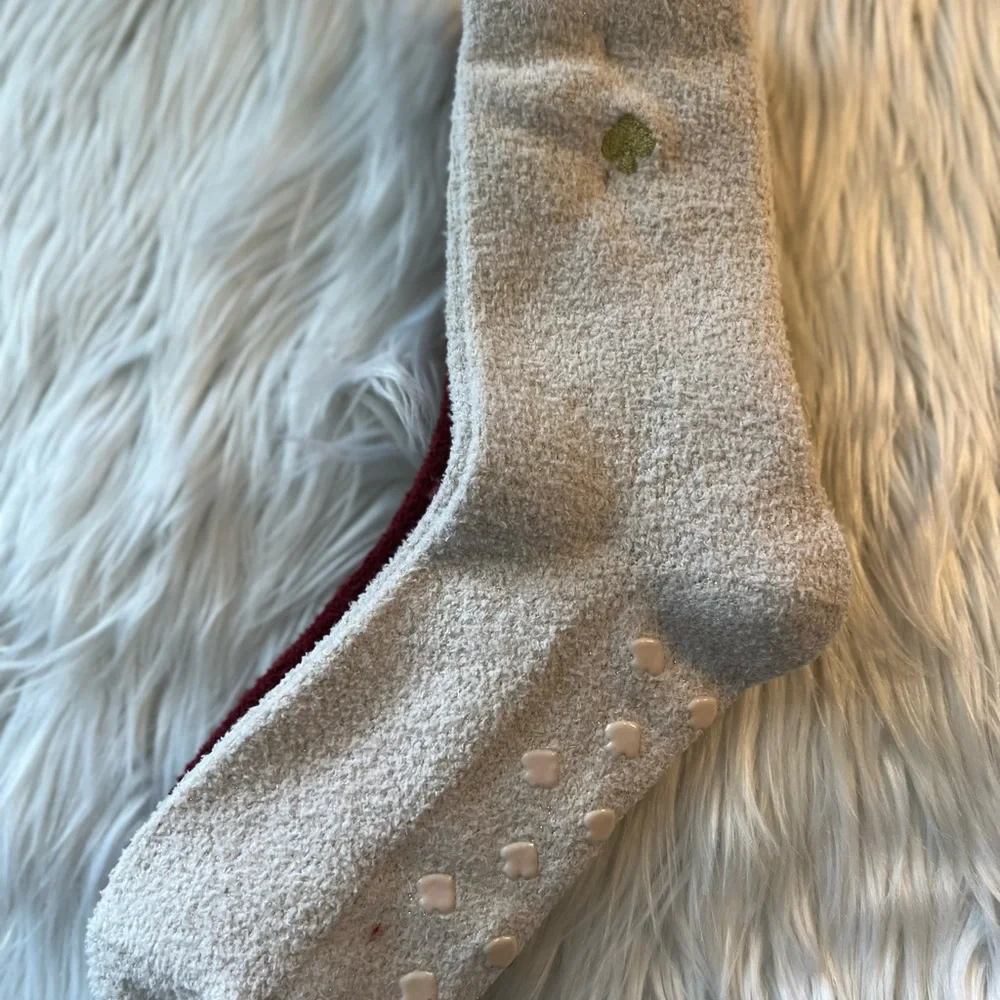 NWT’s Kate Spade fuzzy non slip polka dot crew socks